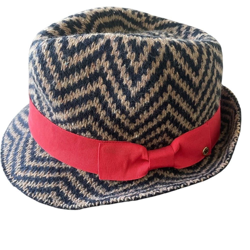 BCBG Generation Angora Tan Chevron Fedora Hat NWOT - OS